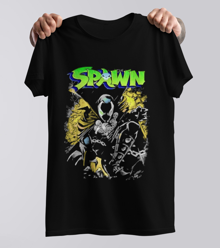 Spawn Crouching Superhero Chains Cape Distressed Comics T-Shirt