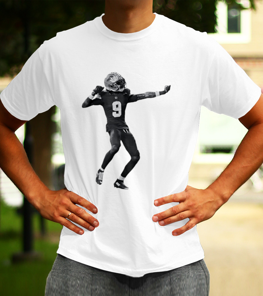 Detroit Lions Number 9 Celebratory Pose Football Athlete Cutout T-Shirt
