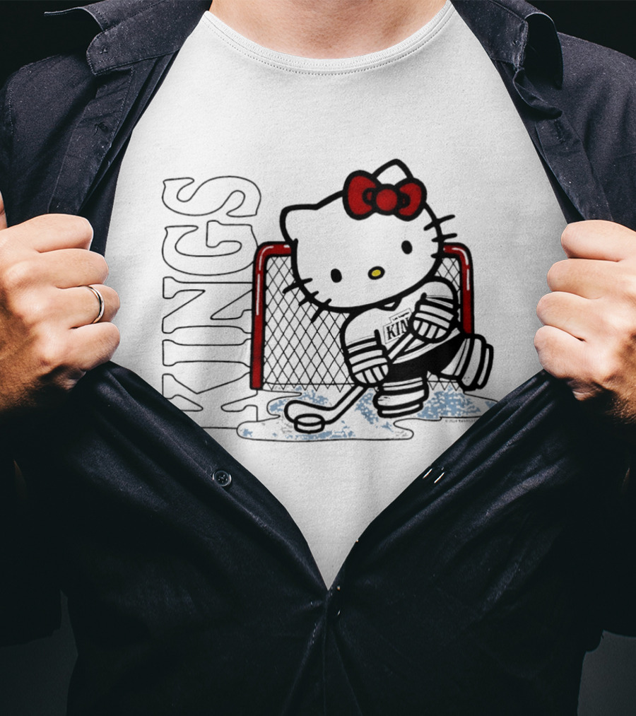 Hello Kitty Los Angeles Kings NHL 2026 Kings Hockey T-Shirt