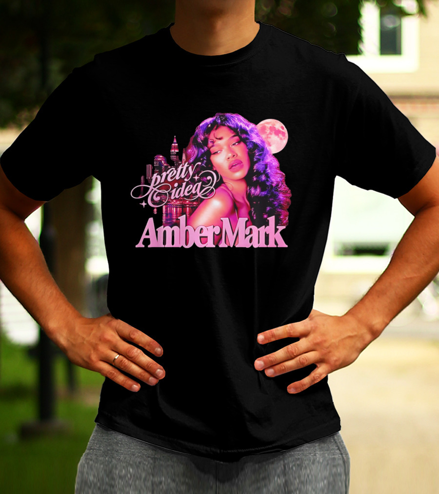 Pretty Idea Amber Mark Woman Moon City Skyline T-Shirt