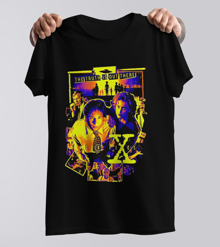 The Truth Is Out There The X Files Mulder Scully 90s TV Series T-Shirt