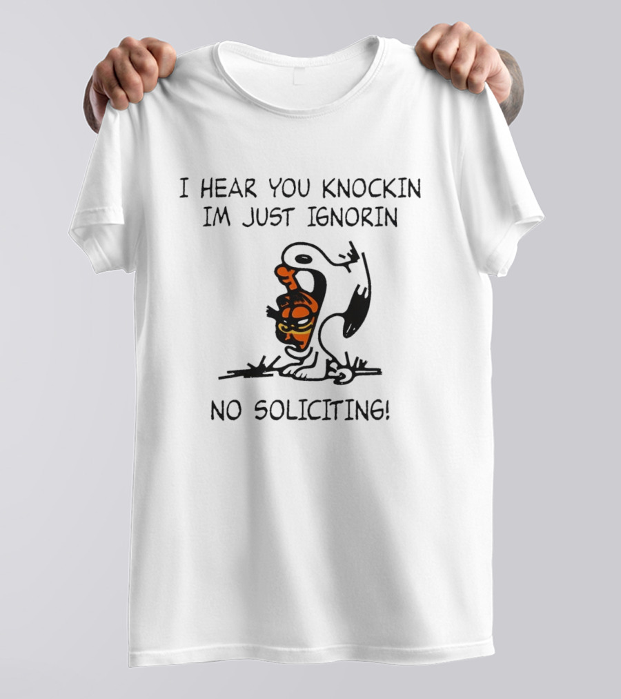 I Hear You Knockin Im Just Ignorin No Soliciting Cartoon Cat T-Shirt