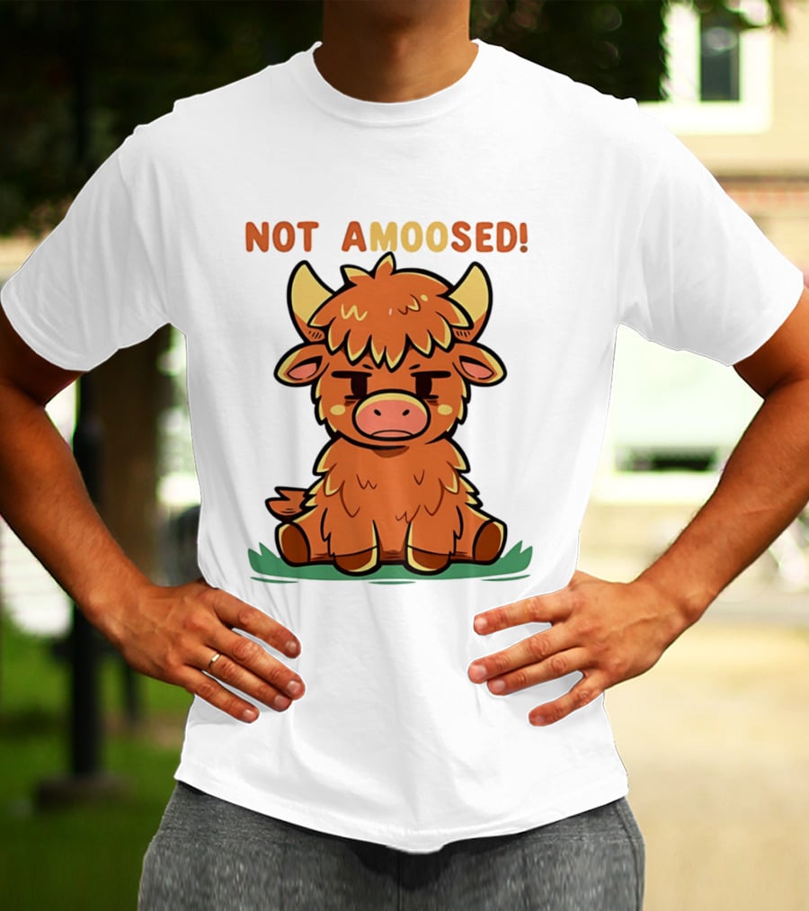 Not Amoosed Cute Grumpy Highland Cow Pun T-Shirt