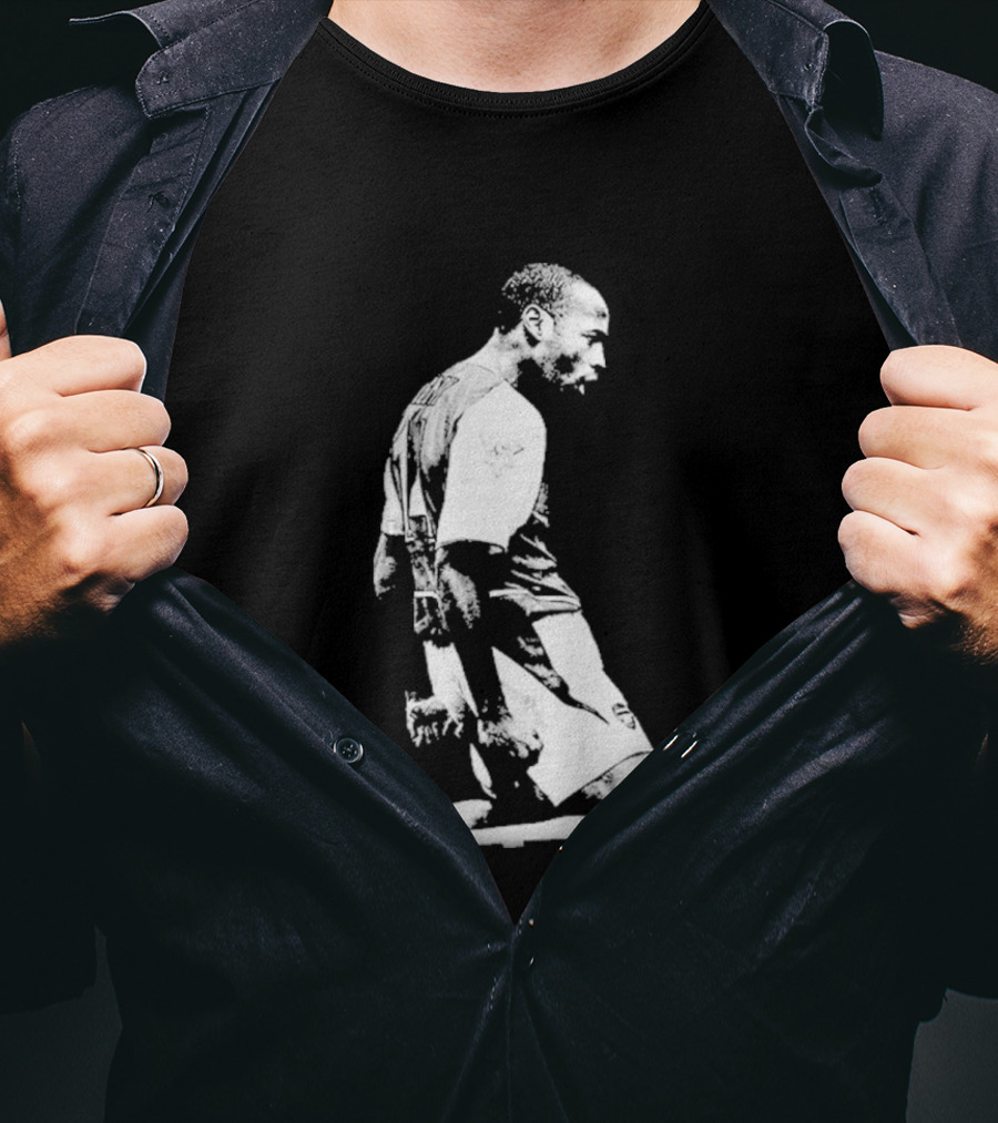 Lindsey Heaps Thierry Henry Football Soccer Arsenal T-Shirt