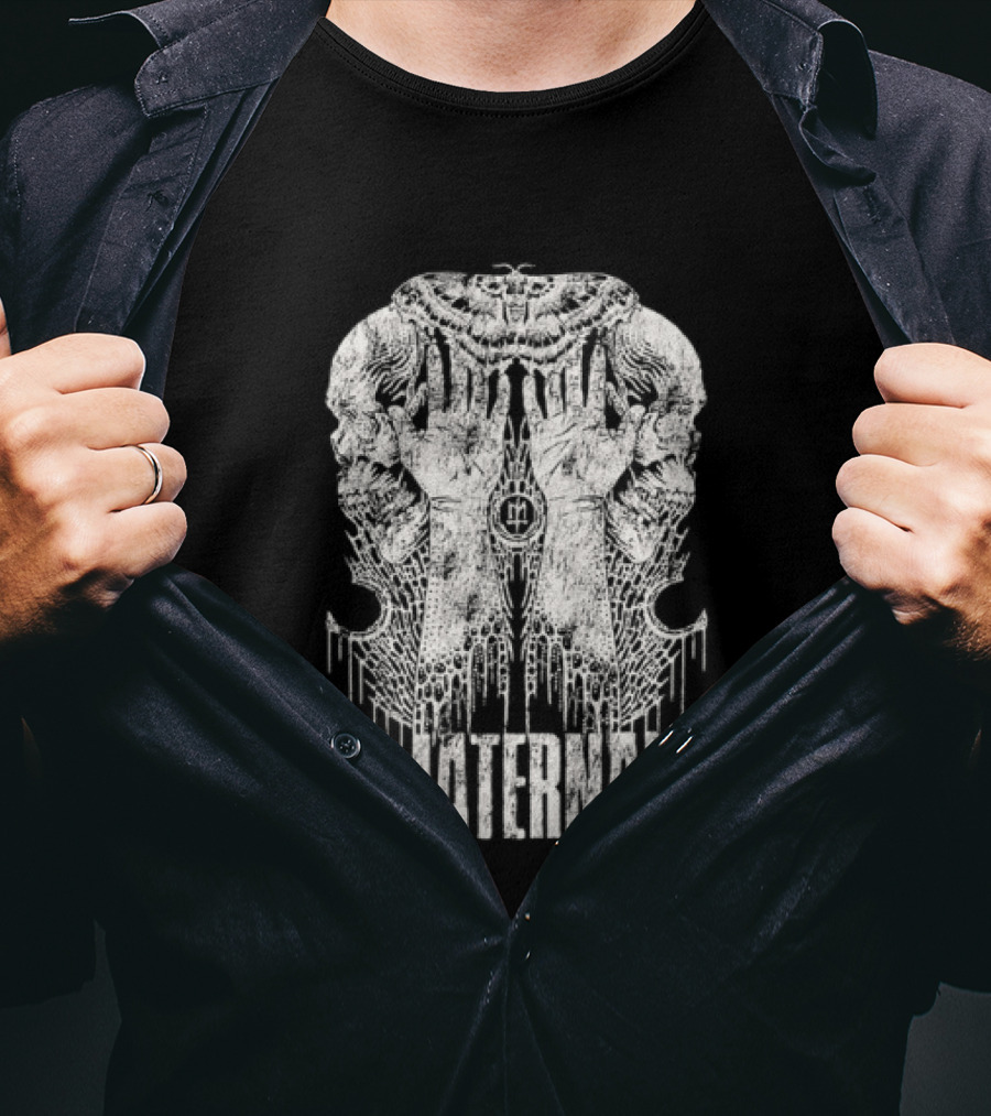 Maternal Disaster Reflecto Skull T-Shirt