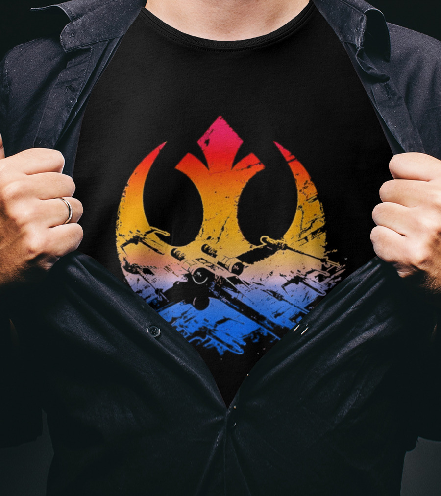 Star Wars Rebel Alliance Distressed Insignia X Wing Starfighters Gradient T-Shirt
