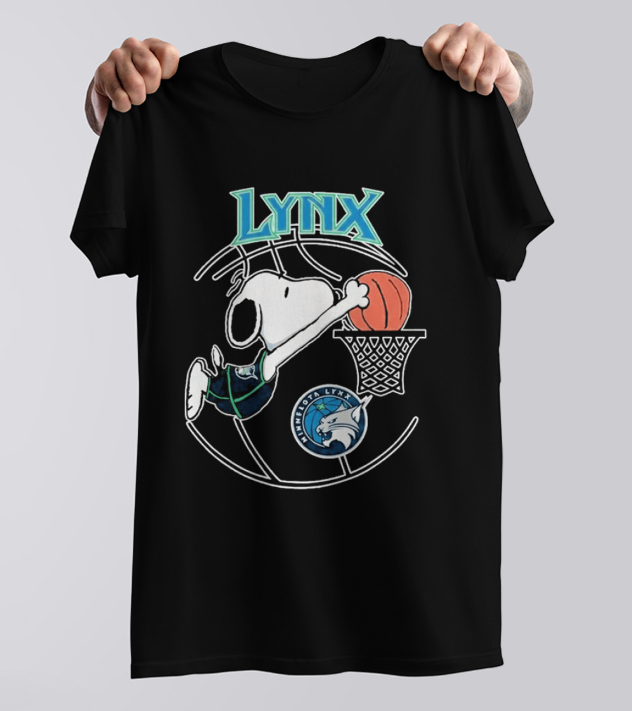 Snoopy Dunking Basketball Minnesota Lynx WNBA T-Shirt