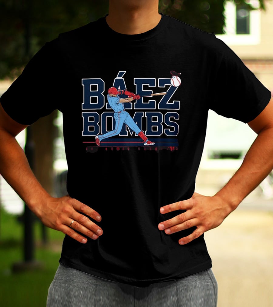 Báez Bombs St. Louis Baseball Player Swinging Bat With Flying Ball T-Shirt