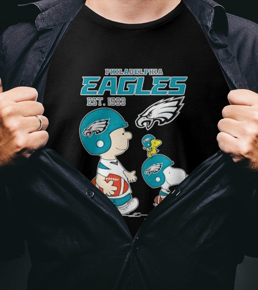 Philadelphia Eagles Est 1933 Cartoon Boy Dog Helmets Footballs T-Shirt