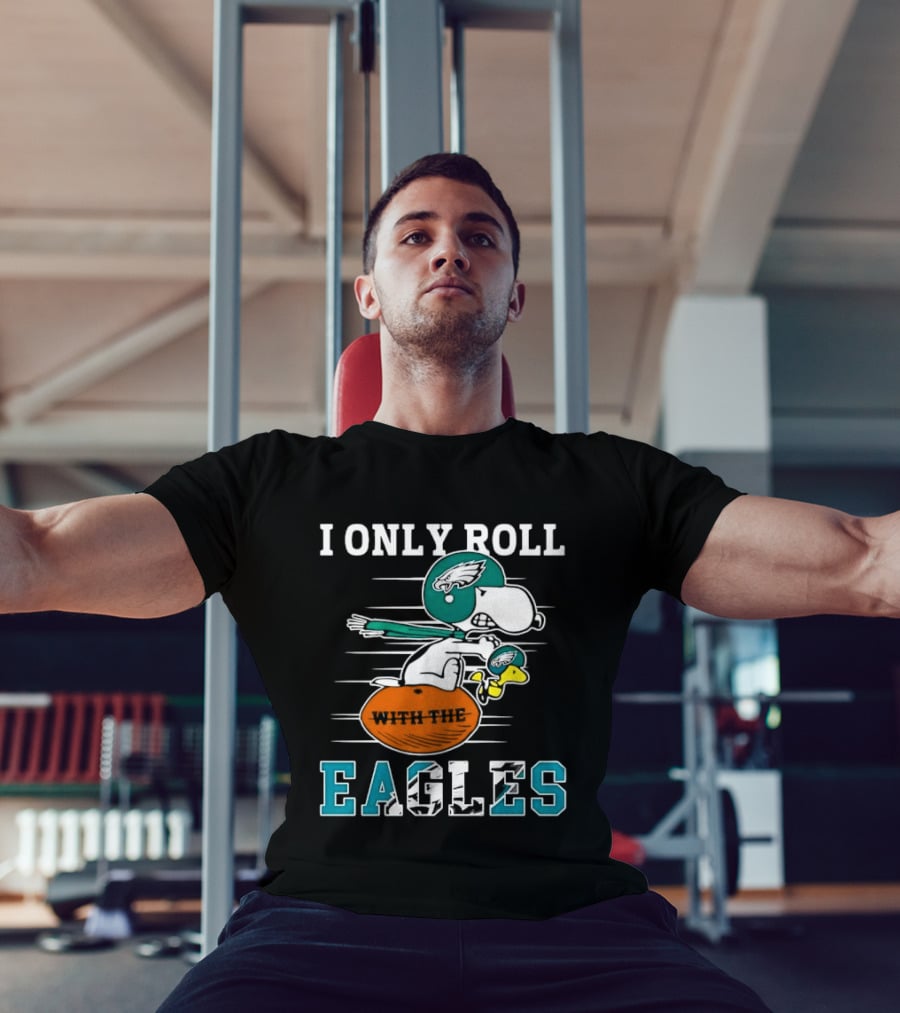 Philadelphia Eagles I Only Roll With The Eagles Cartoon Dog Helmet Football T-Shirt