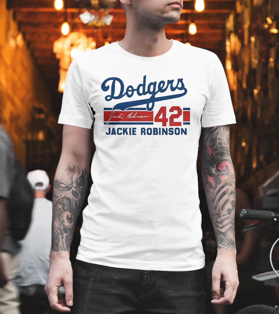 Dodgers Jackie Robinson 42 Stripes T-Shirt