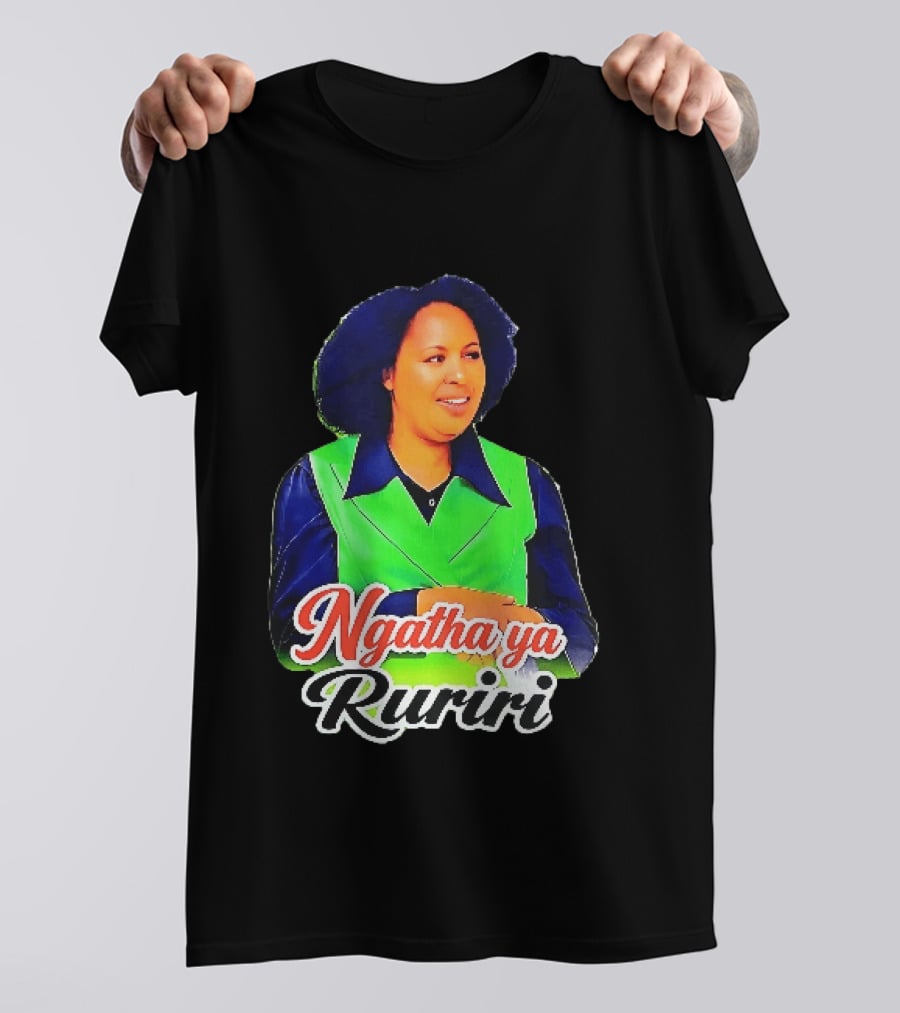 Ngatha Ya Ruriri Afro Woman In Green And Blue Outfit T-Shirt