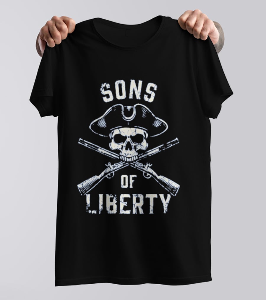 Sons Of Liberty Skull Crossed Guns Revolutionary Hat T-Shirt