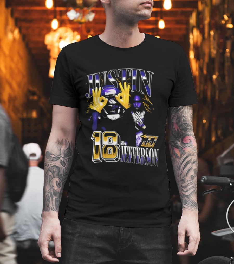 Justin Jefferson 18 Gold Gloves Lightning Bootleg Player Photos T-Shirt