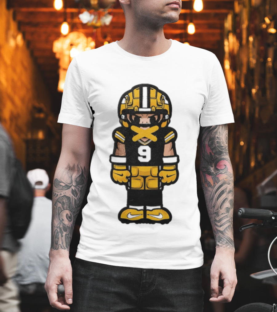 Christian Watson No 9 Chibi Green Bay Packers Football Player T-Shirt