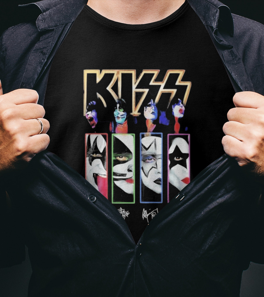 KISS Band Members Faces And Autographs Signature T-Shirt