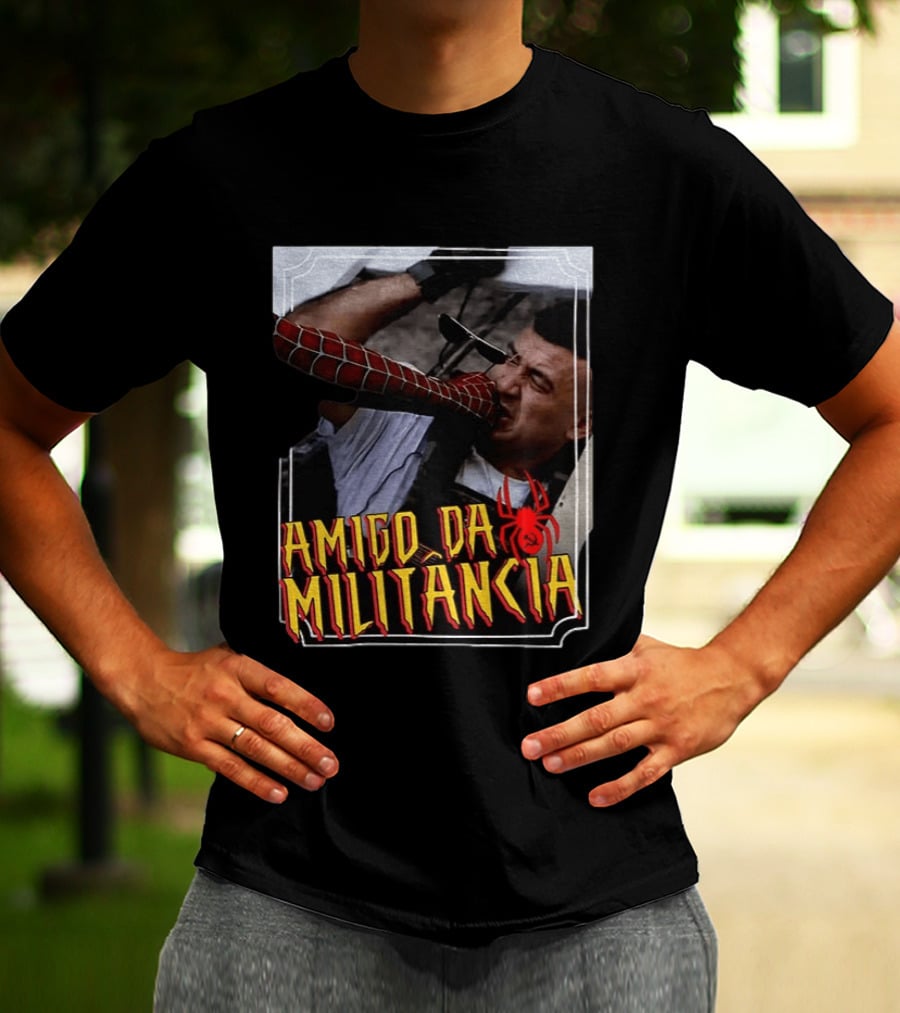 Amigo Da Militância Spider Man Punching T-Shirt
