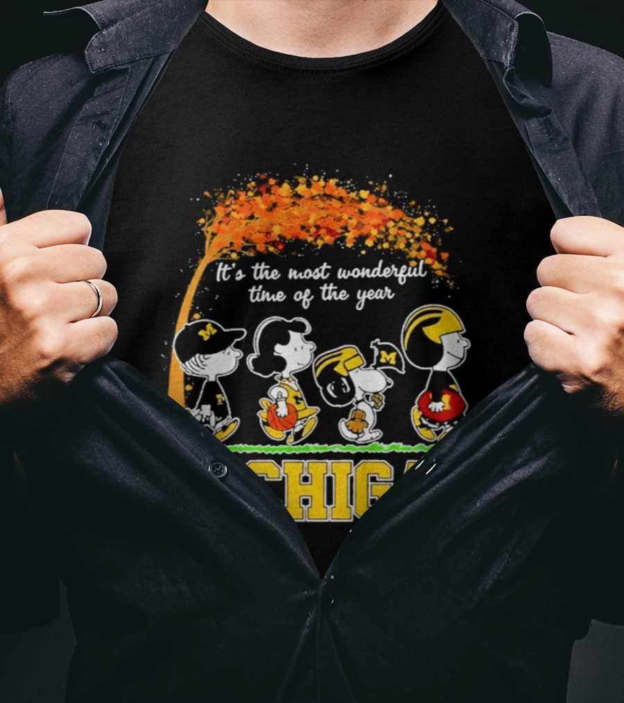 Michigan Wolverines Peanuts Halloween It's The Most Wonderful Time 2026 T-Shirt