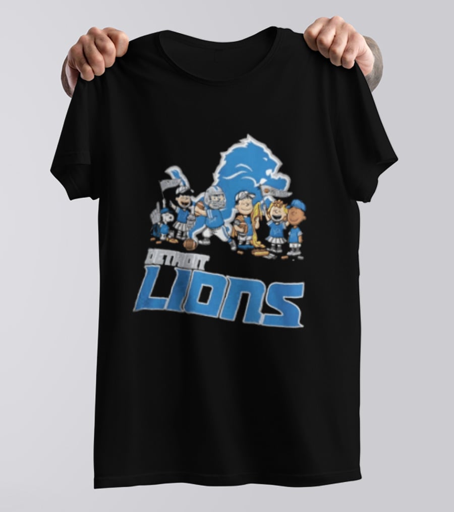 Detroit Lions Charlie Brown Lucy Van Pelt Snoopy Cartoon Football Team T-Shirt