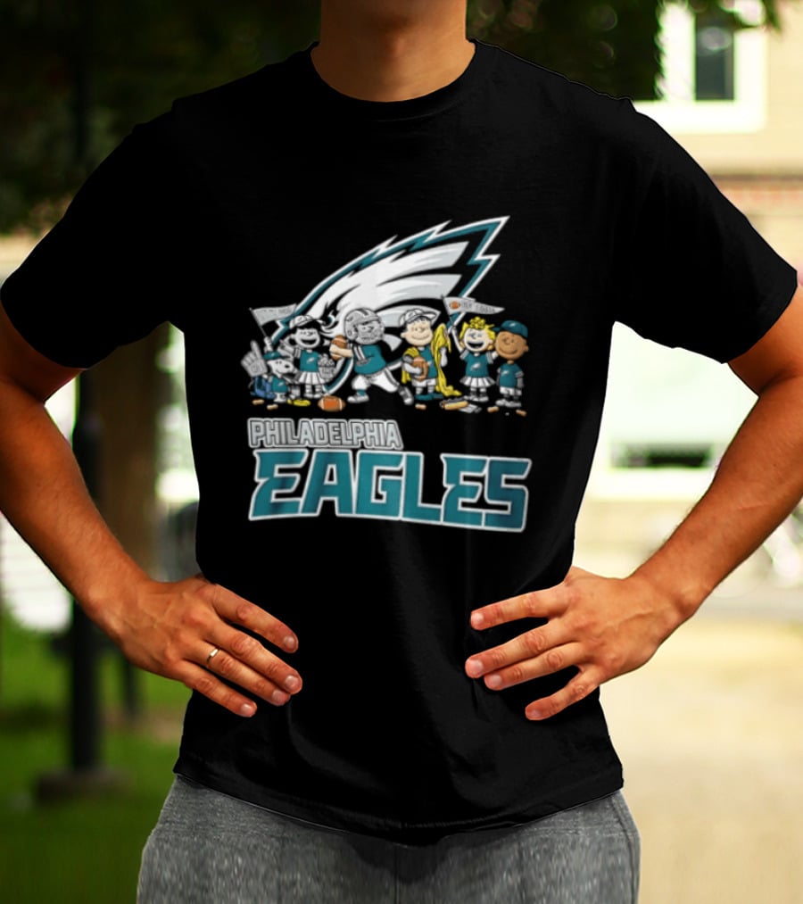 Philadelphia Eagles Charlie Brown Snoopy Cheerleaders Team T-Shirt