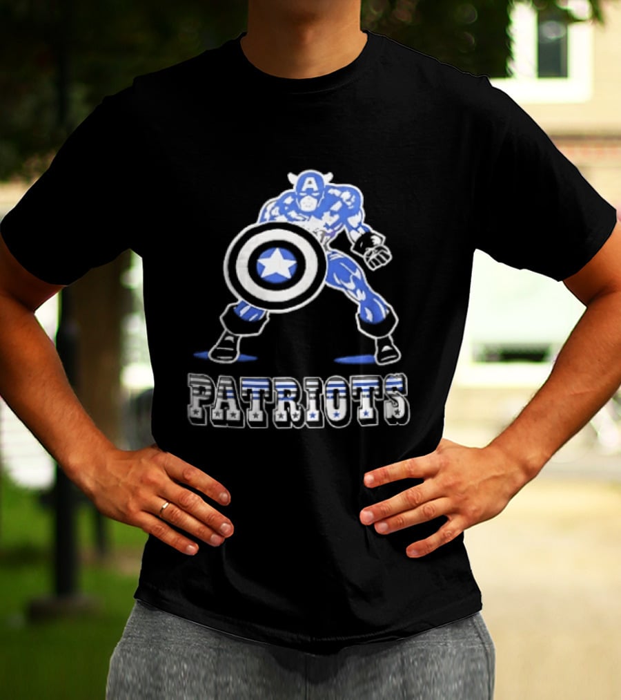Patriots Stars And Stripes Captain Crouch Holding Shield T-Shirt