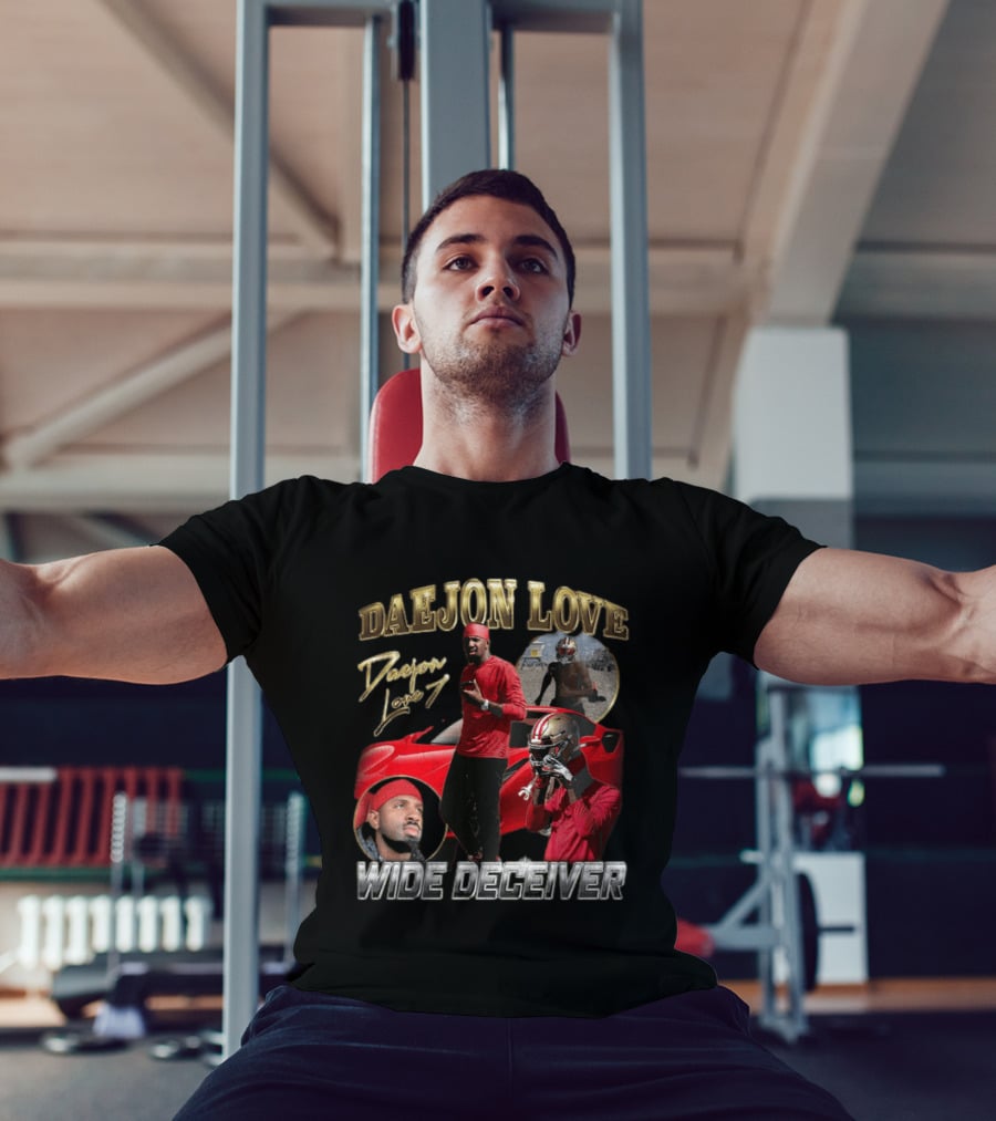 Daejon Love Wide Deceiver Red Car Helmet Bold Look T-Shirt