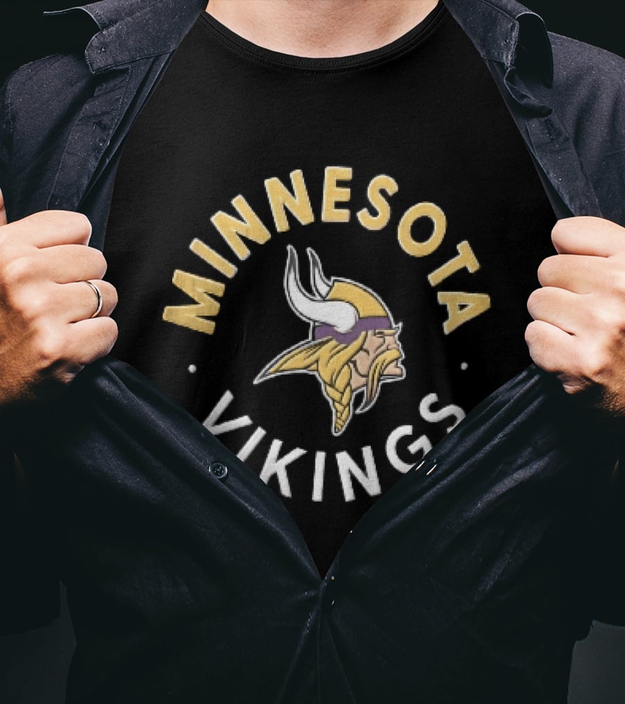 Minnesota Vikings Iconic Viking Head T-Shirt