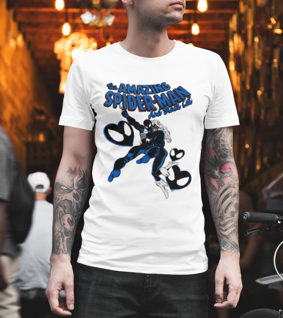 The Amazing Spider Man Hugs Black Cat With Hearts T-Shirt