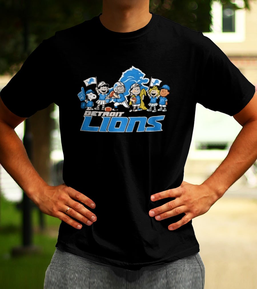 Detroit Lions Noel Peanuts Characters Christmas Football Celebration T-Shirt