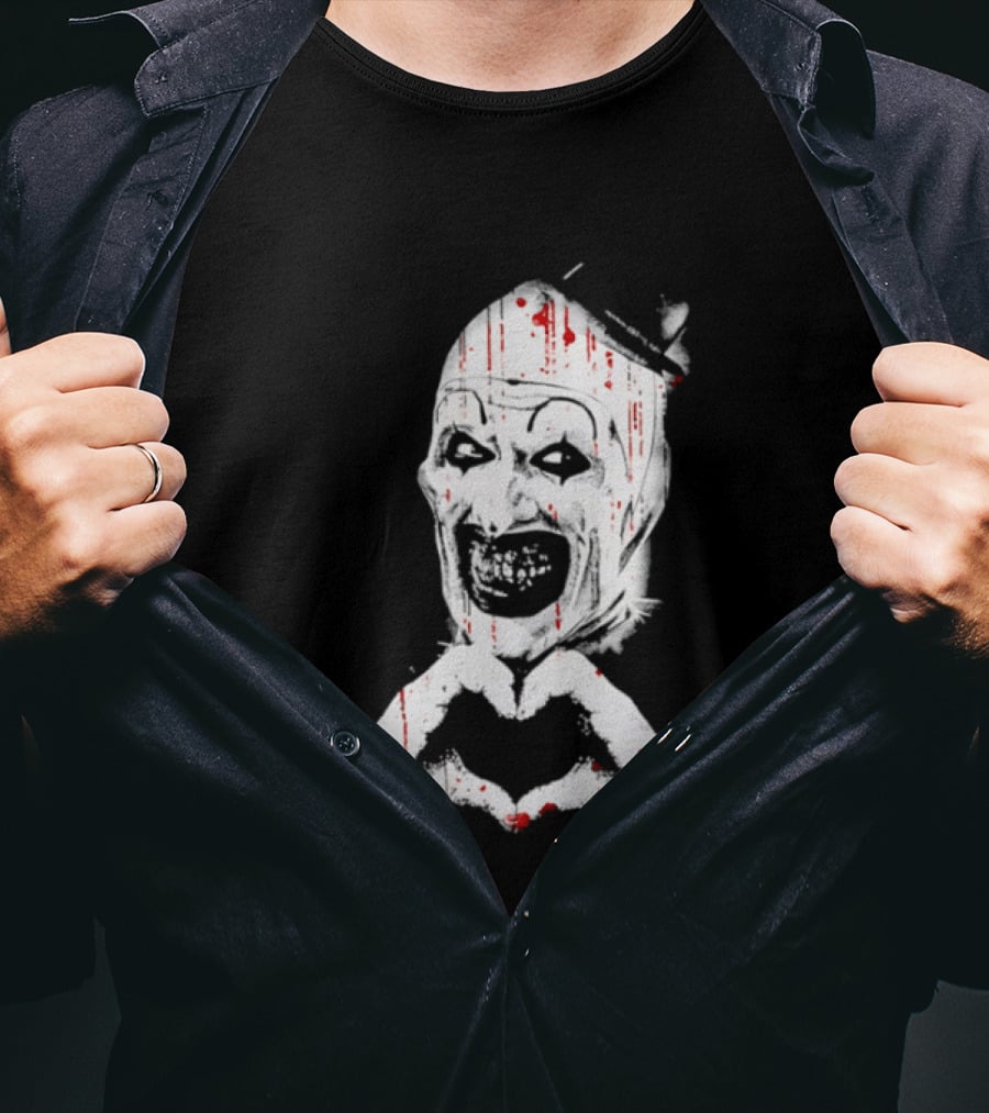 Terrifying Clown With Creepy Heart Hands And Bloody Accents T-Shirt