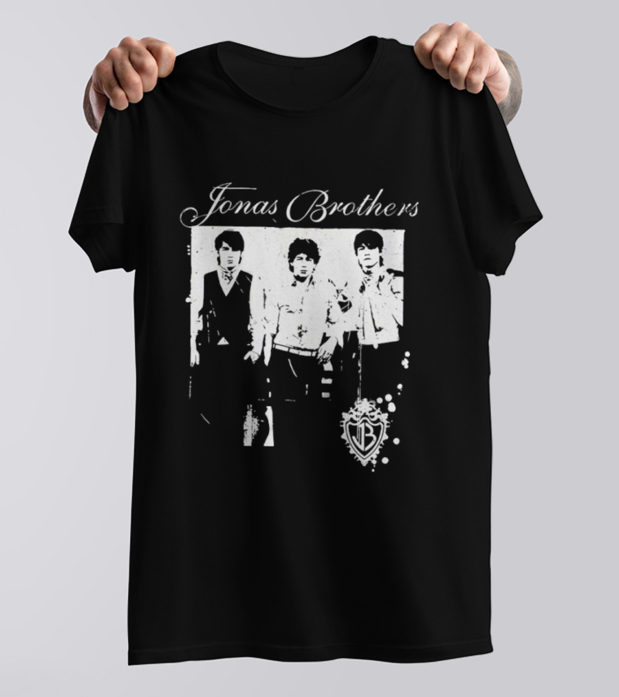 Jonas Brothers Tour Music Iconic Band Concert Memorabilia T-Shirt