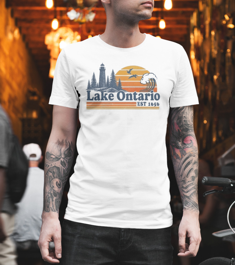 Lake Ontario Est 1656 Lighthouse Sunset Tree Birds T-Shirt