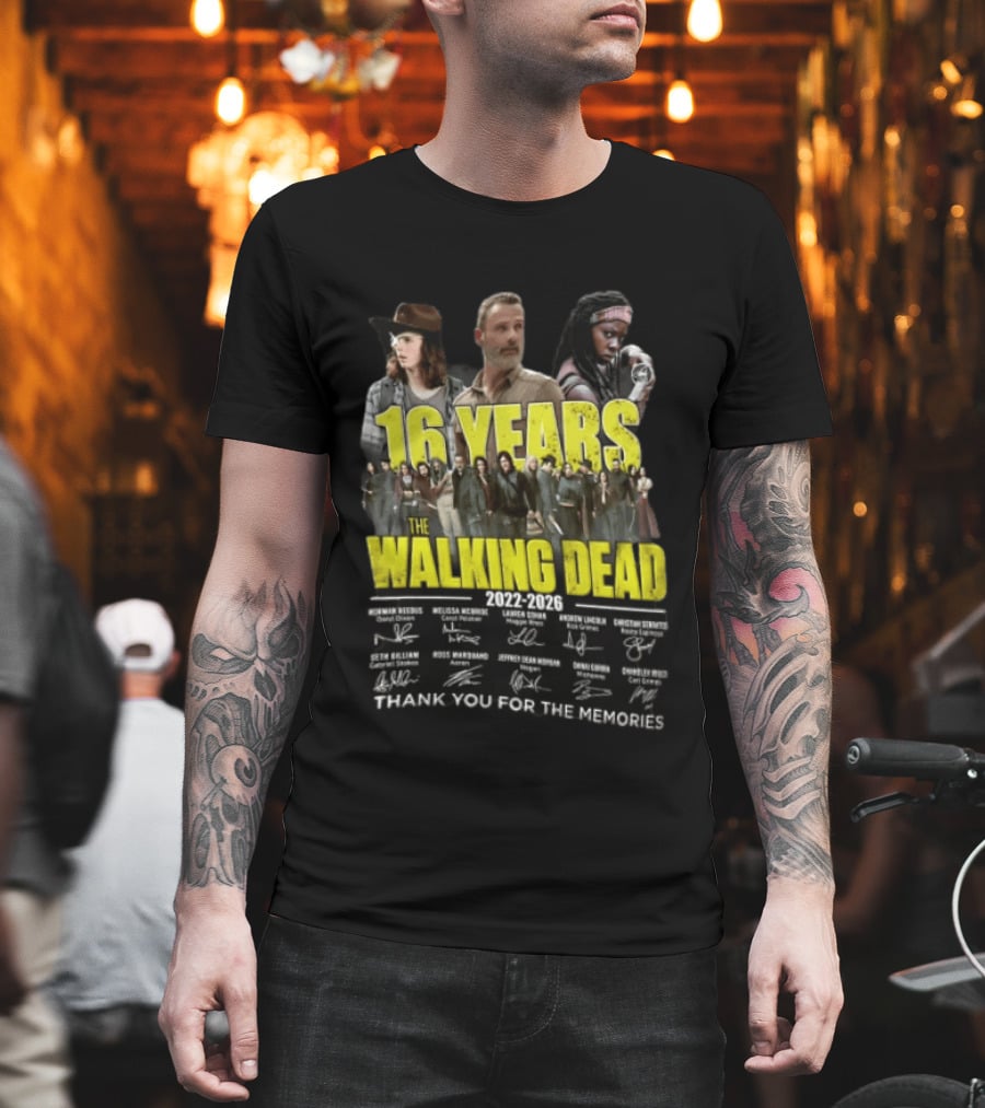 16 Years The Walking Dead 2022 2026 Cast Signatures Thank You For The Memories T-Shirt
