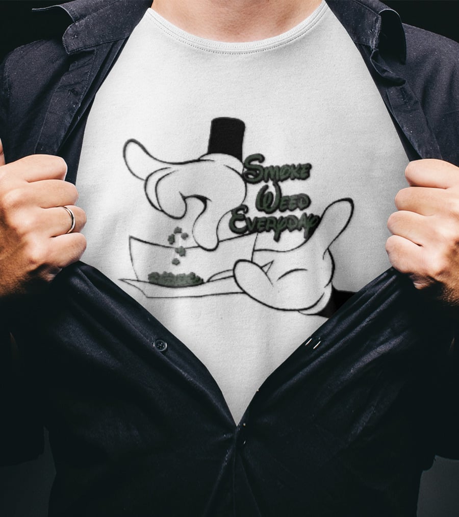 Cartoon Smoke Weed Everyday Gloved Hands Rolling Paper T-Shirt