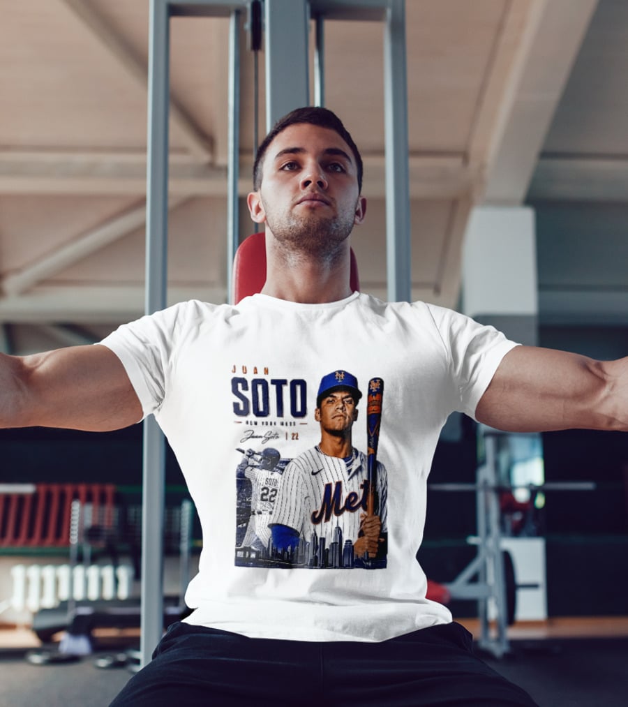 Juan Soto New York Mets MLB 22 Player Batting Skyline Collage T-Shirt