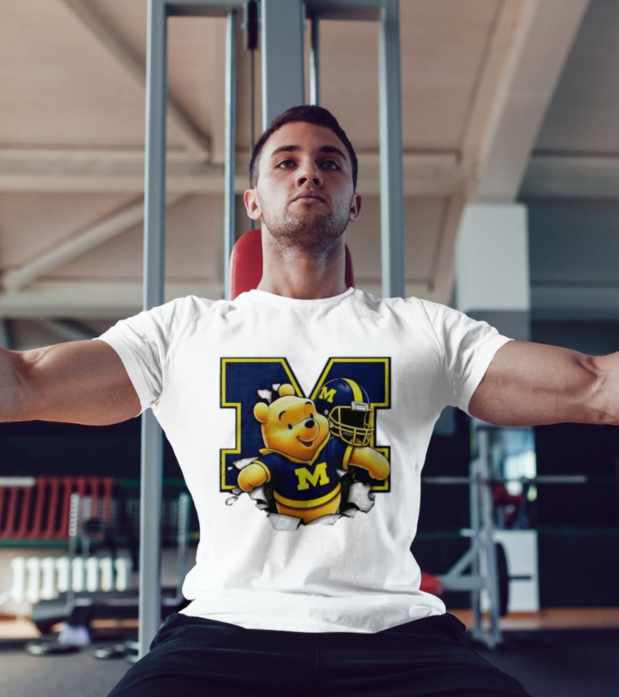 Winnie The Pooh Michigan Wolverines Football M Helmet T-Shirt