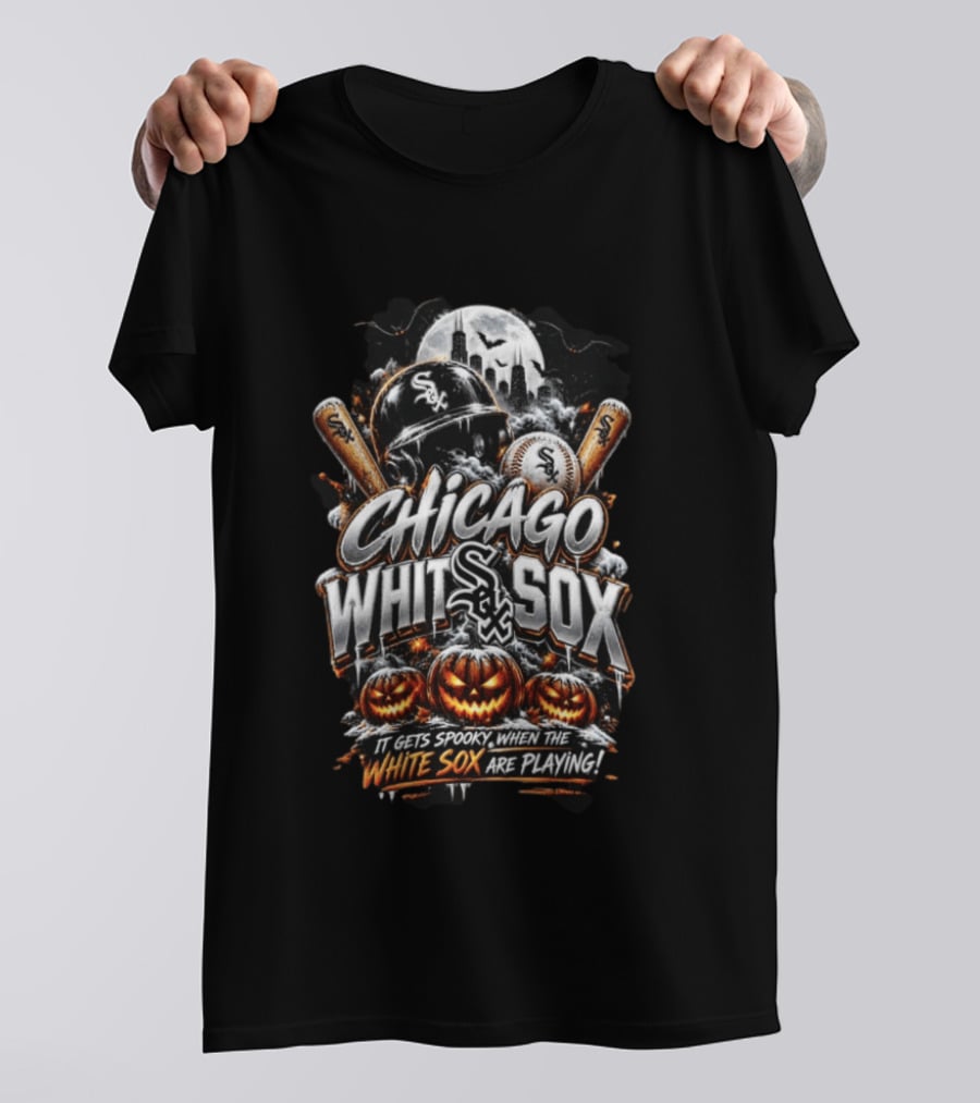 Chicago White Sox It Gets Spooky When The White Sox Are Playing Halloween T-Shirt