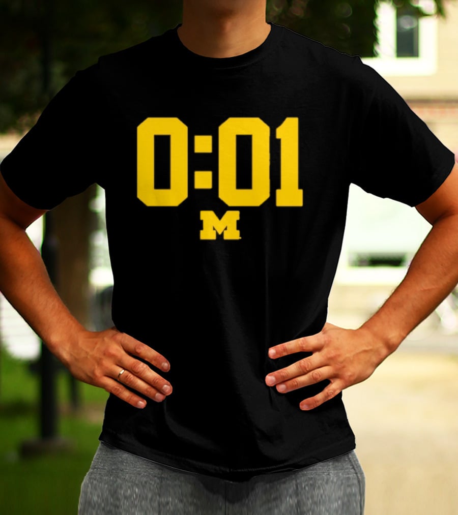 Michigan Wolverines 0.01 Seconds M T-Shirt