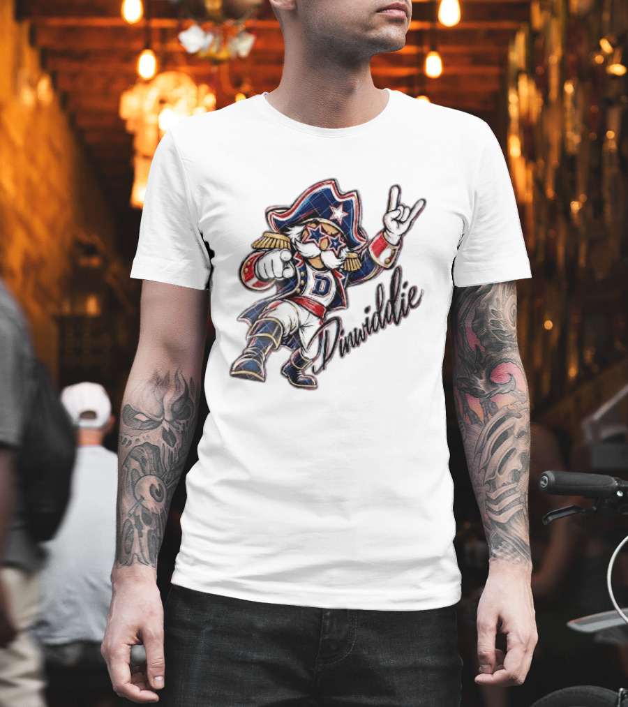 Dinwiddie Generals Cartoon Patriot Star Glasses Pointing Hand Dinwiddie T-Shirt