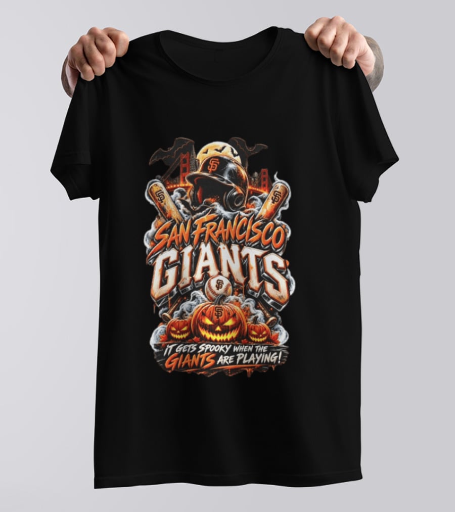 San Francisco Giants It Gets Spooky When The Giants Are Playing Halloween T-Shirt