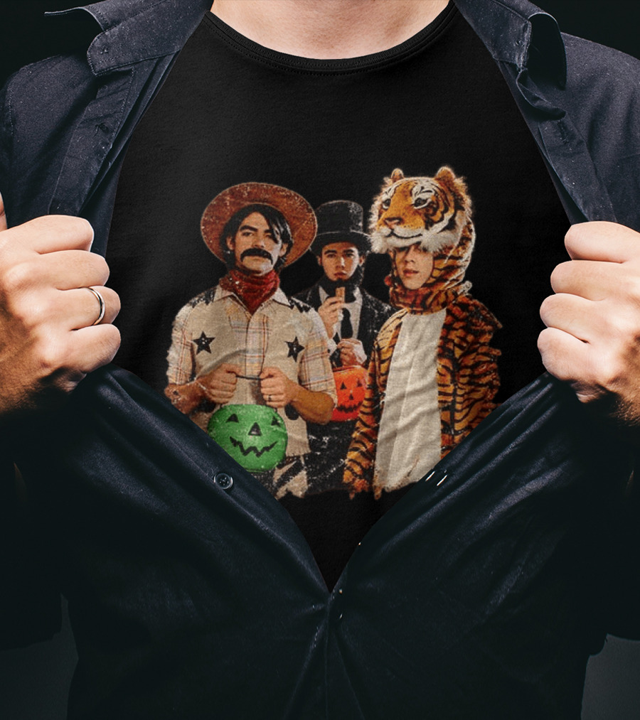 Jonas Brothers Cowboy Tiger Top Hat Halloween Costume Fun T-Shirt