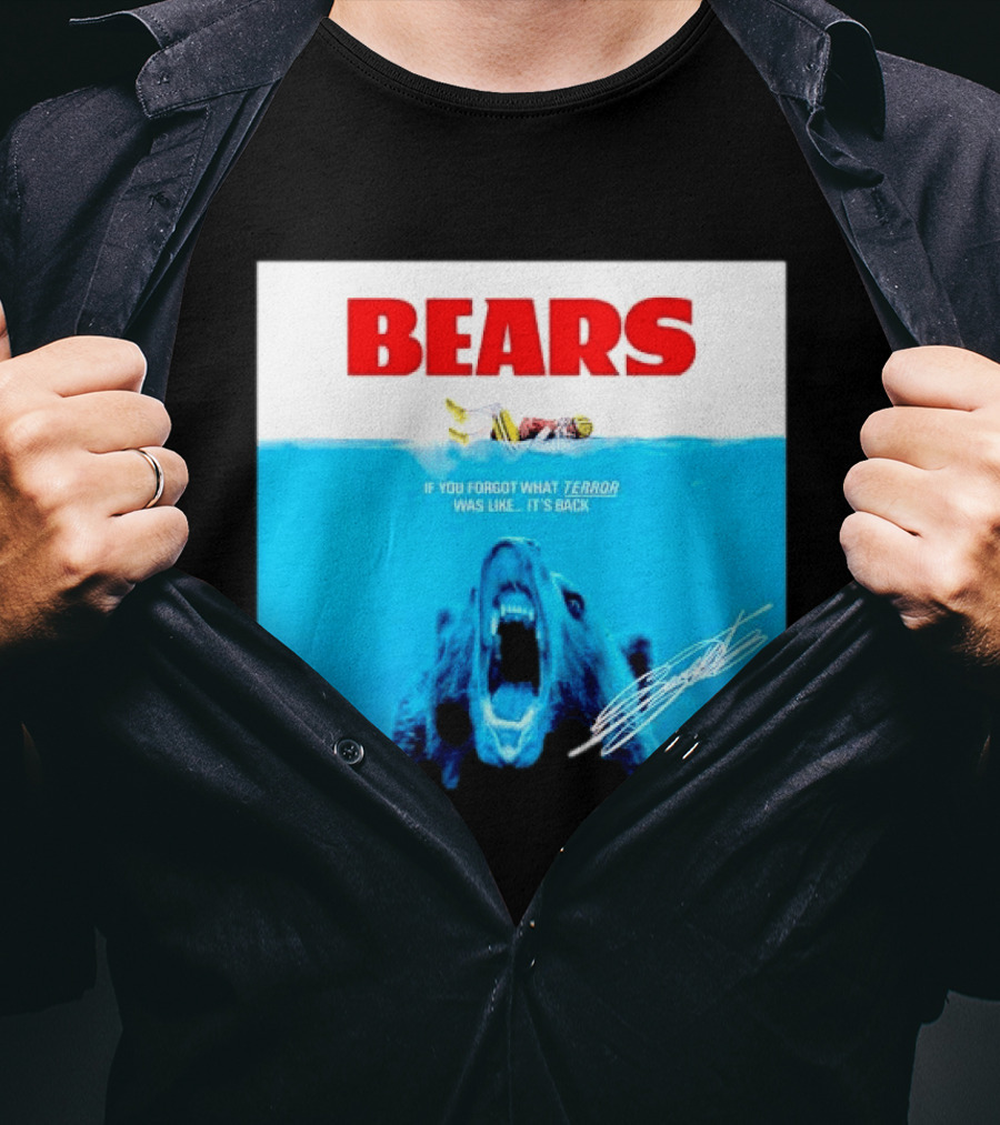BEARS Caleb Williams Green Bay Packers Player Swimming Bear If You Forgot What Terror Was Like It's Back Chicago Bears T-Shirt