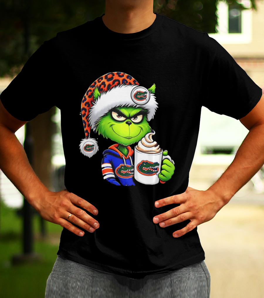Holiday 2026 Grinch In Florida Gators With Festive And Santa Hat T-Shirt