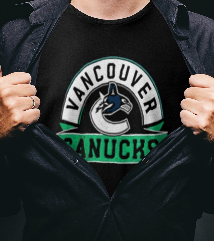 Vancouver Canucks NHL Hockey Team T-Shirt