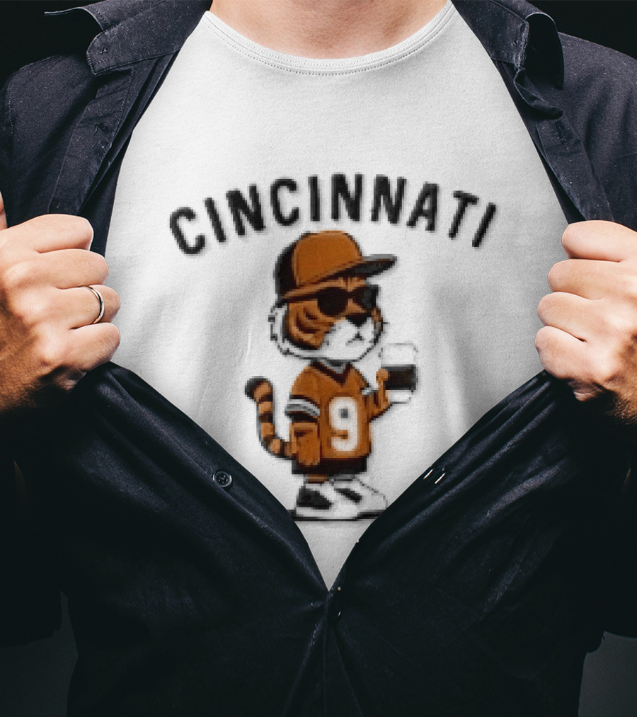 Cincinnati Bengals Cartoon Tiger Sunglasses Jersey Coffee Cup T-Shirt