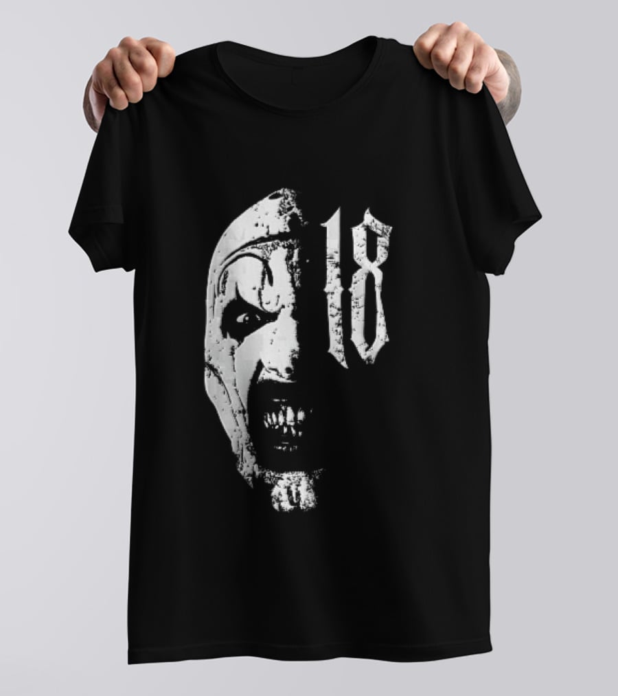18 Terrifier Clown Distressed Half Face Screaming T-Shirt