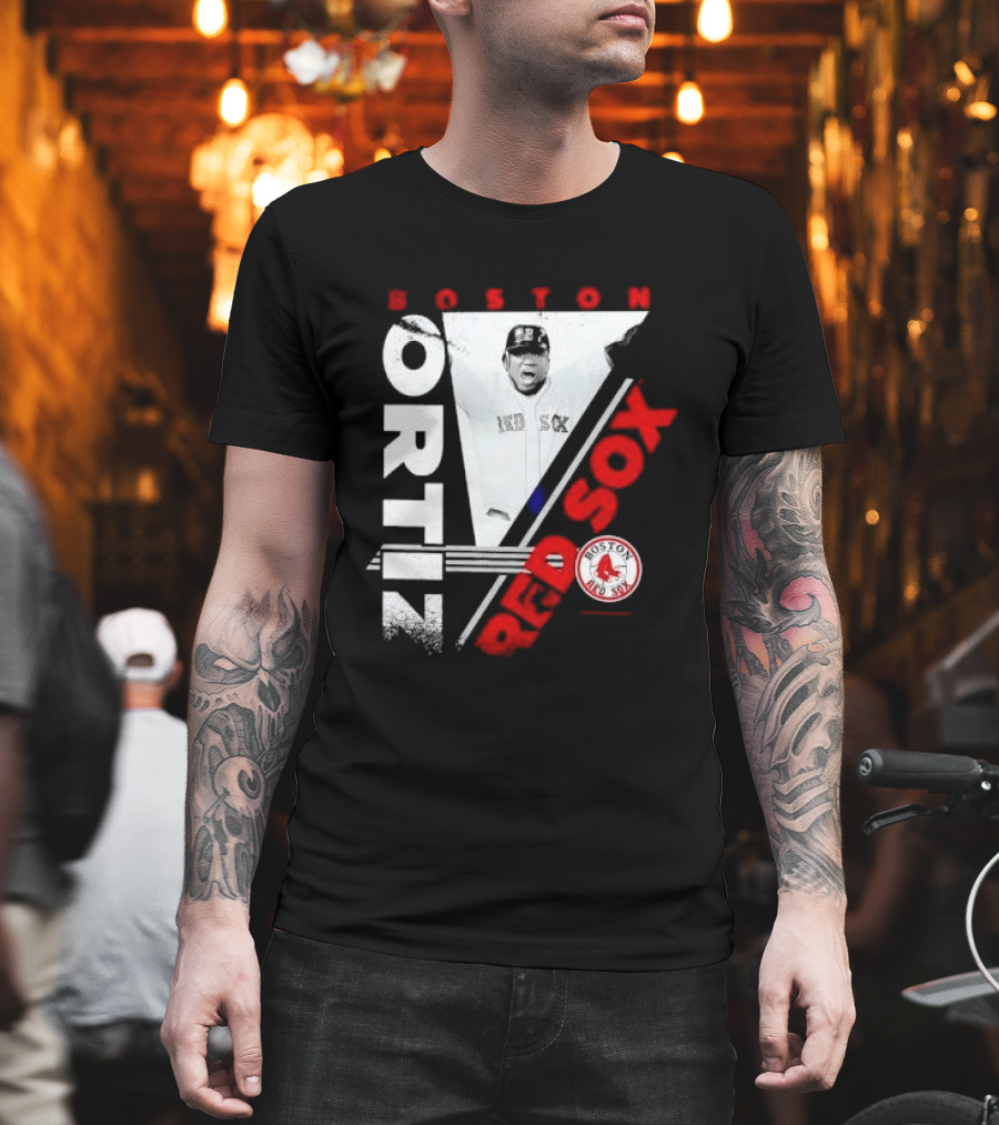 David Ortiz Boston Red Sox Celebrating T-Shirt