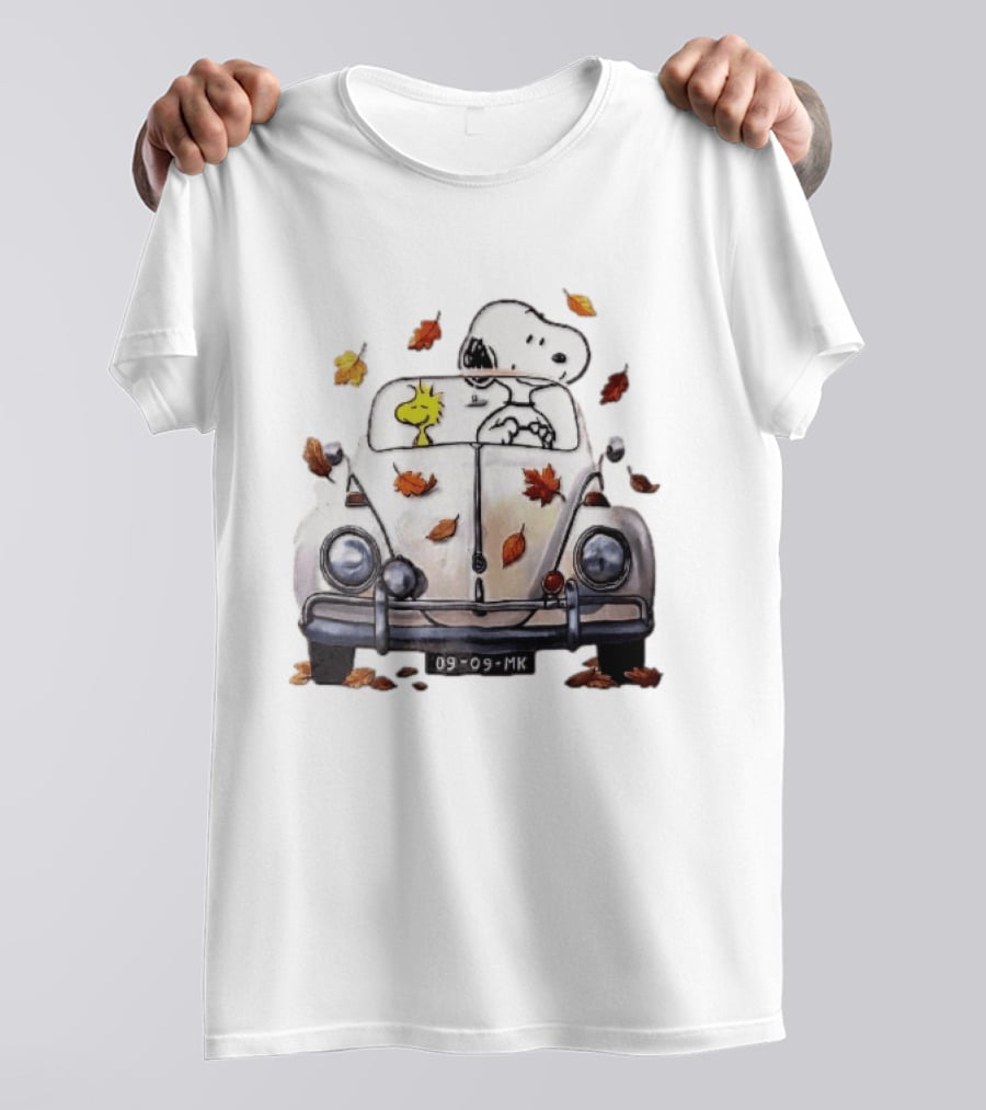 Peanuts Snoopy Woodstock Driving Car Autumn Leaves Watercolor Cartoon 09 Mk T-Shirt