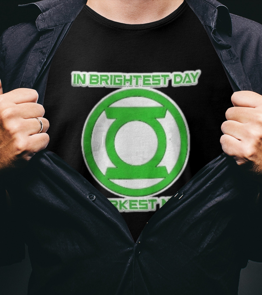 Green Lantern In Brightest Day In Darkest Night T-Shirt