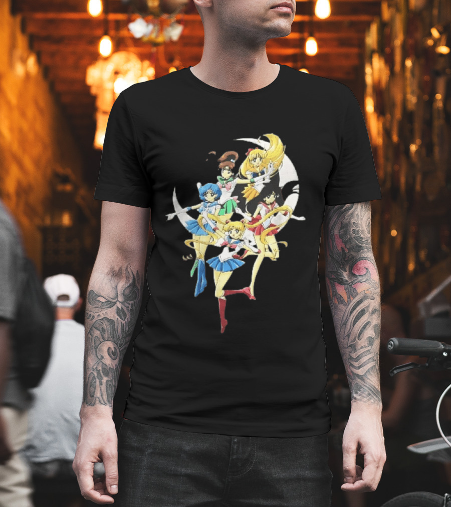 Sailor Moon Crescent Five Guardians Distressed Cartoon T-Shirt